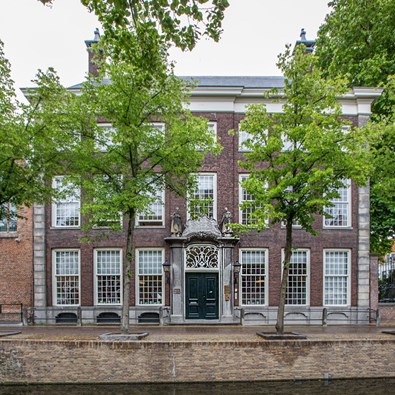 Het Meisjeshuis in Delft, kantoor van Erfgoedhuis Zuid-Holland (Foto: Floris Scheplitz / Erfgoedhuis Zuid-Holland)