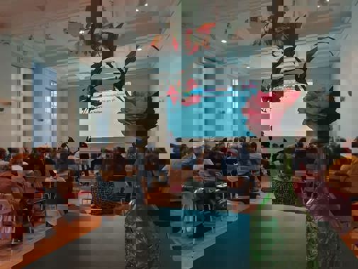 Foto van de zaal