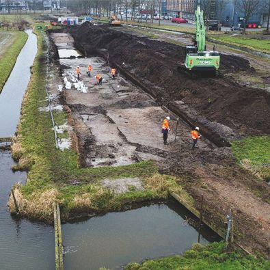Dronefoto van de opgraving in Lisee (Foto: RAAP)