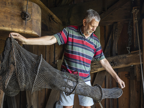 Gereedschappen op en rond een molen. Foto: Floris Scheplitz