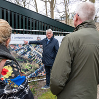 Expeditie Erfgoed, bustour langs erfgoedprojecten in de provincie, hier Landgoed Calorama (Foto: Barteld W. De Jong)