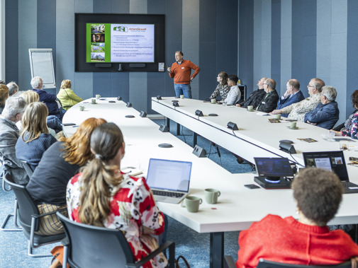 Foto van de bijeenkomst Nieuwe Verhalen, Nieuwe Gezichten (Foto: Floris Scheplitz)
