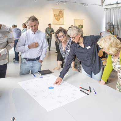 Foto tijdens een bijeenkomst van het Steunpunt (Foto: Floris Scheplitz)