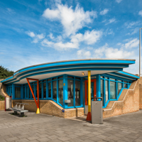 Wachtlokaal HTM, Zwarte Pad 5 in Scheveningen
