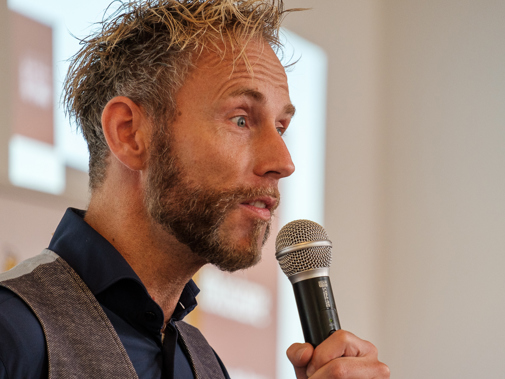 Bijeenkomst Streektaal & Dialect op 20 oktober. Streektaal in het museum door Bertrand van den Boogert, Streekmuseum Goeree-Overflakkee.