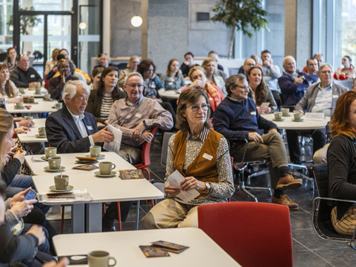 Foto van de bijeenkomst Nieuwe Verhalen, Nieuwe Gezichten (Foto: Floris Scheplitz)