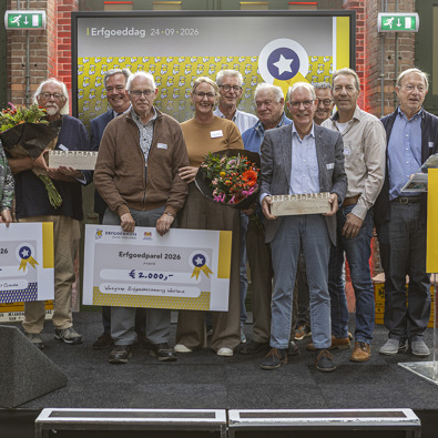 winnaars van de Erfgpoedparel 2026 op het podium