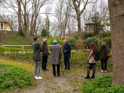 Expeditie Erfgoed, bustour langs erfgoedprojecten in de provincie, hier Landgoed Calorama (Foto: Barteld W. De Jong)